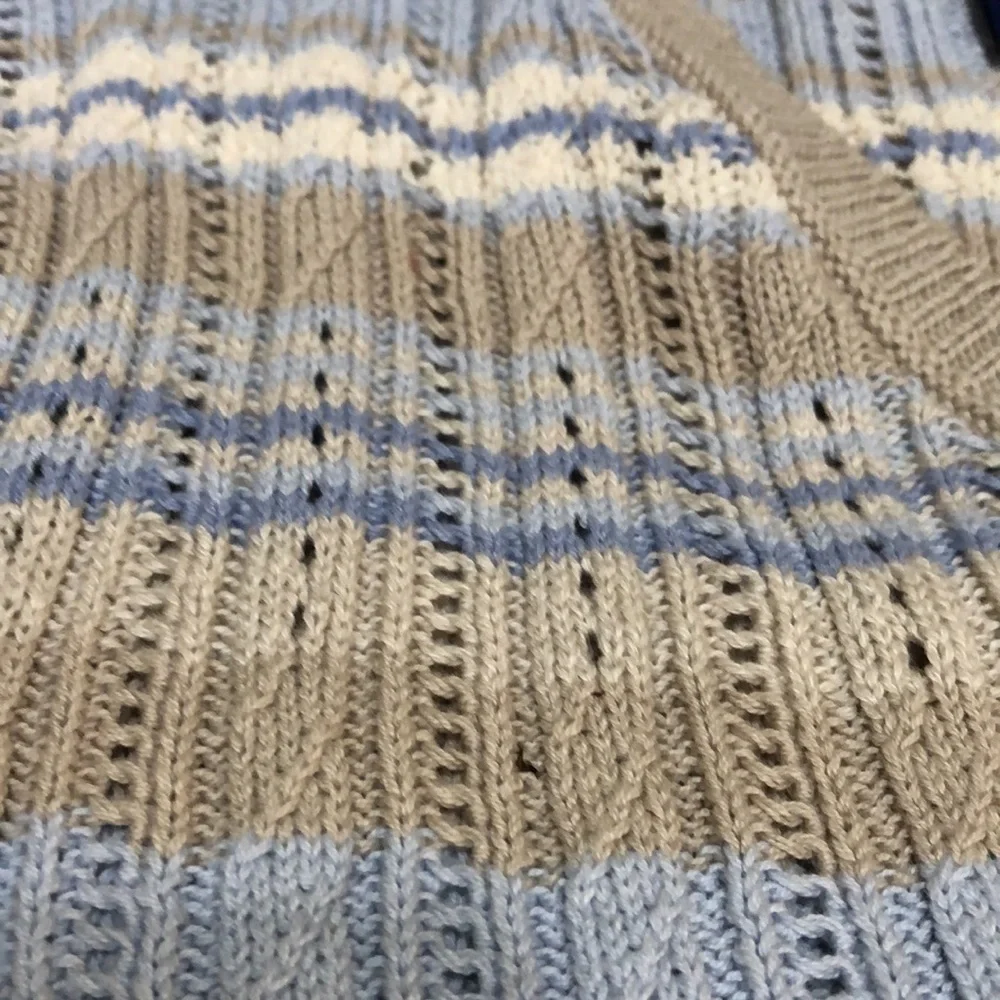 Coastal vibe open knit sweater size S
